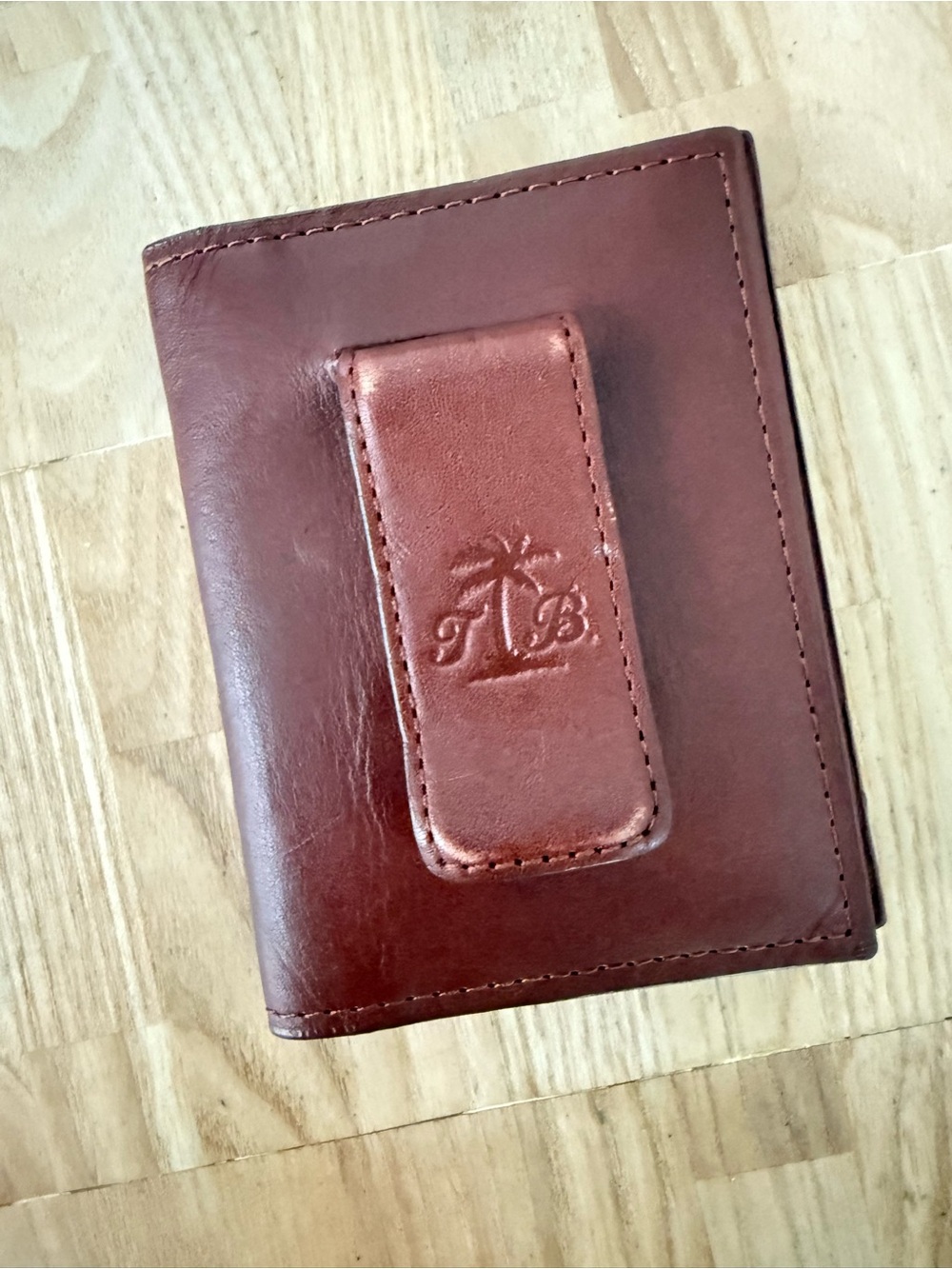 Tommy Bahama brown leather money clip wallet